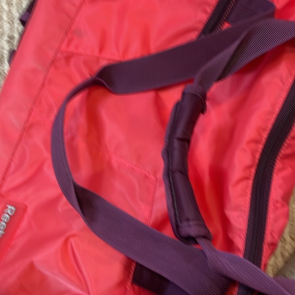 Reebok Sports Bag - Picture 10 of 13